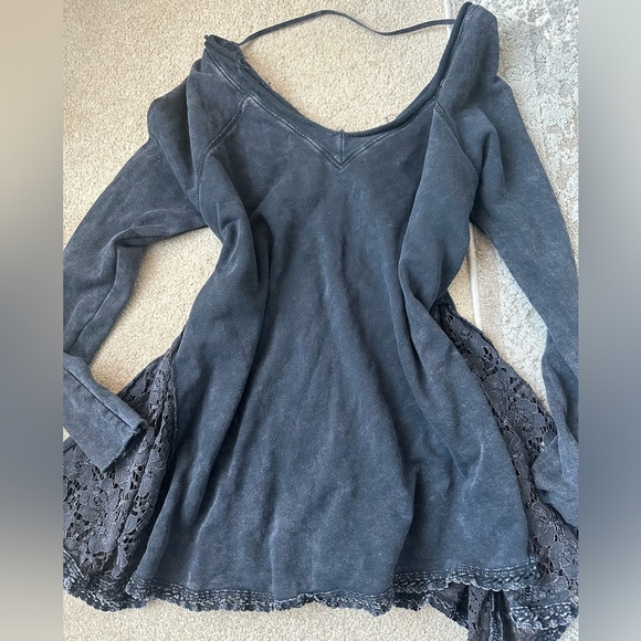 Free people No frills pullover S - Picture 2 of 4